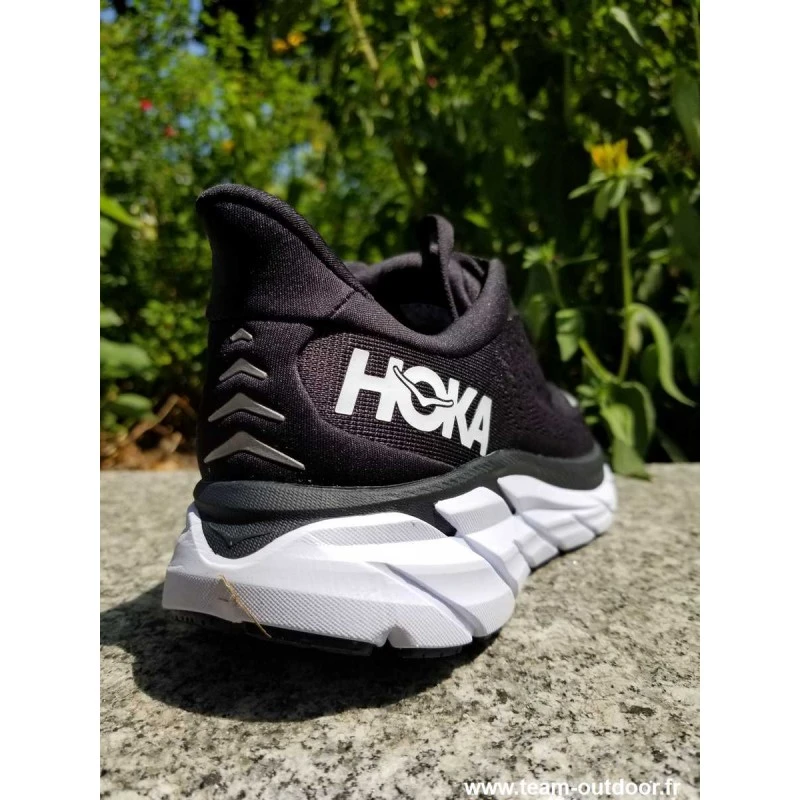 HOKA Clifton 8 Femme Black / White 7 HOKA Clifton 8 Femme Black / White – Image 5