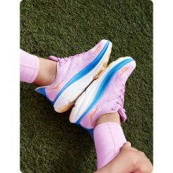Hoka Chaussures Running Femme - Clifton 9 - Noir / Rose Gold 20 Hoka Chaussures Running Femme - Clifton 9 - Noir / Rose Gold -Hoka Chaussures Boutique hoka clifton 9 running shoes2 1569785 3