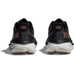Hoka Chaussures Running Femme - Clifton 9 - Noir / Rose Gold 17 Hoka Chaussures Running Femme - Clifton 9 - Noir / Rose Gold -Hoka Chaussures Boutique hoka clifton 9 womens running shoes black rose gold 7 1502401